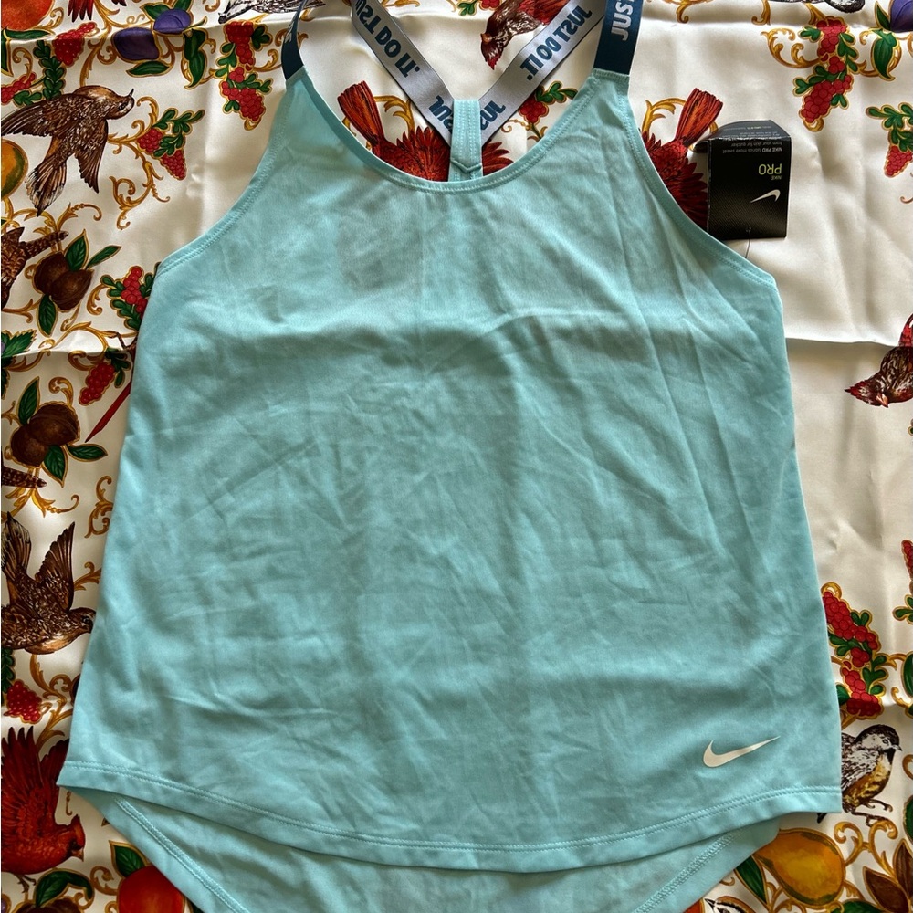 Nike Women's Aqua Tank Top